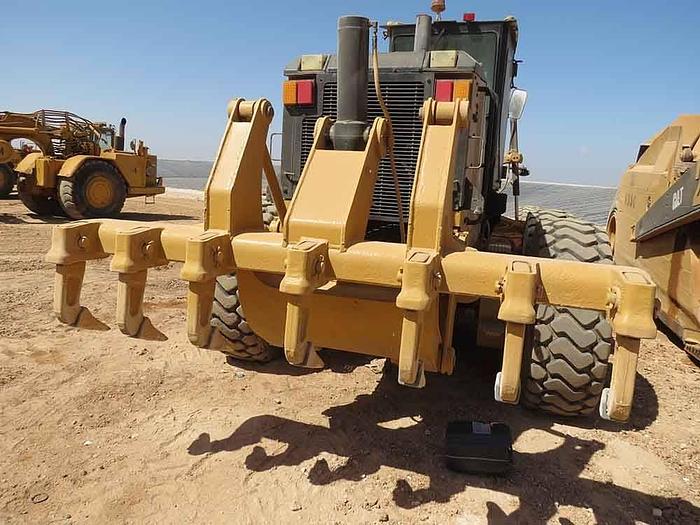 Used 2008 CATERPILLAR 14M