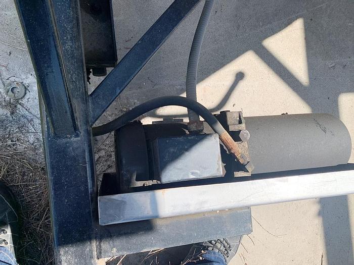 Used Hopper, 150 CF, S/st, 60" x 72" x 54", Dump Hopper #S743948