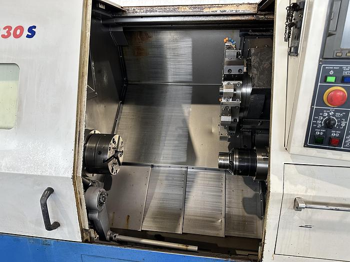 Used 2001 Doosan Daewoo  Puma 230 SB 2-Axis CNC Lathe