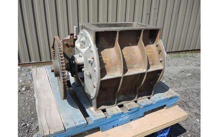 D'occasion USED ROTARY AIR LOCK VALVE, SIZE: 8" X 16", STAINLESS STEEL