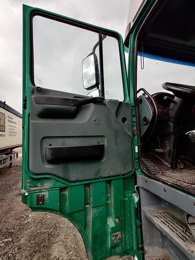 Gebruikt 2004 DAF 95 XF430 euro 3 , manual gear