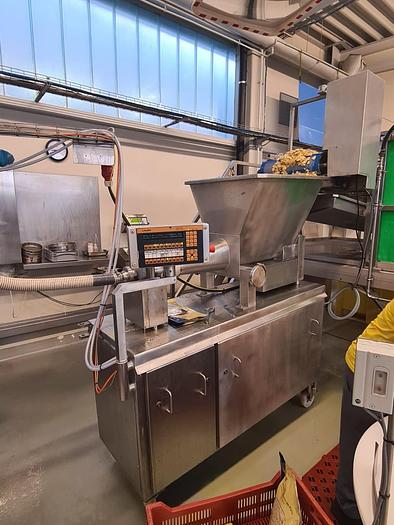 Gebraucht Abfüll - Linie für stückige Produkte in vorgefertigte Beutel