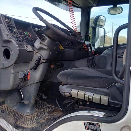 Usado 1997 SCANIA P124L 360