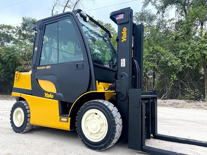 Used 2013 YALE GLP080VX PNEUMATIC FORKLIFT