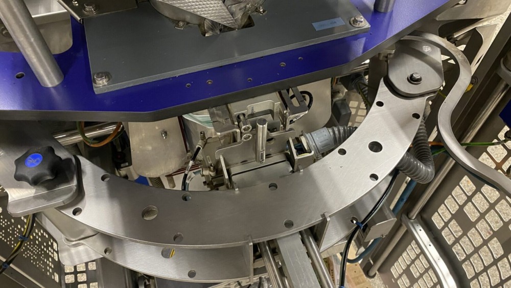 Used Jasa 350CM continuous motion vertical bagger