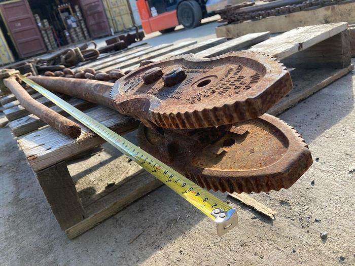 Used Vulcan 35 Bijaw 63" Chain Pipe Wrench Vise Tong