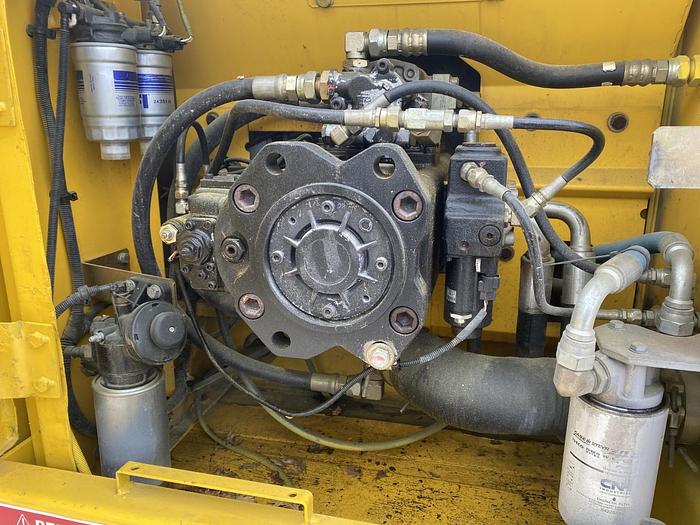 Usato 2008 NEW HOLLAND KOBELCO E215 B EVO