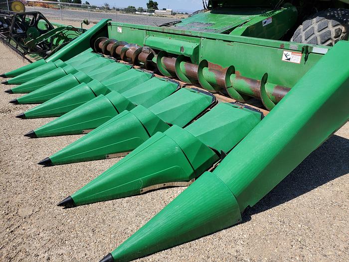 Used John Deere 9600 Combine w/ Corn + Grain Heads