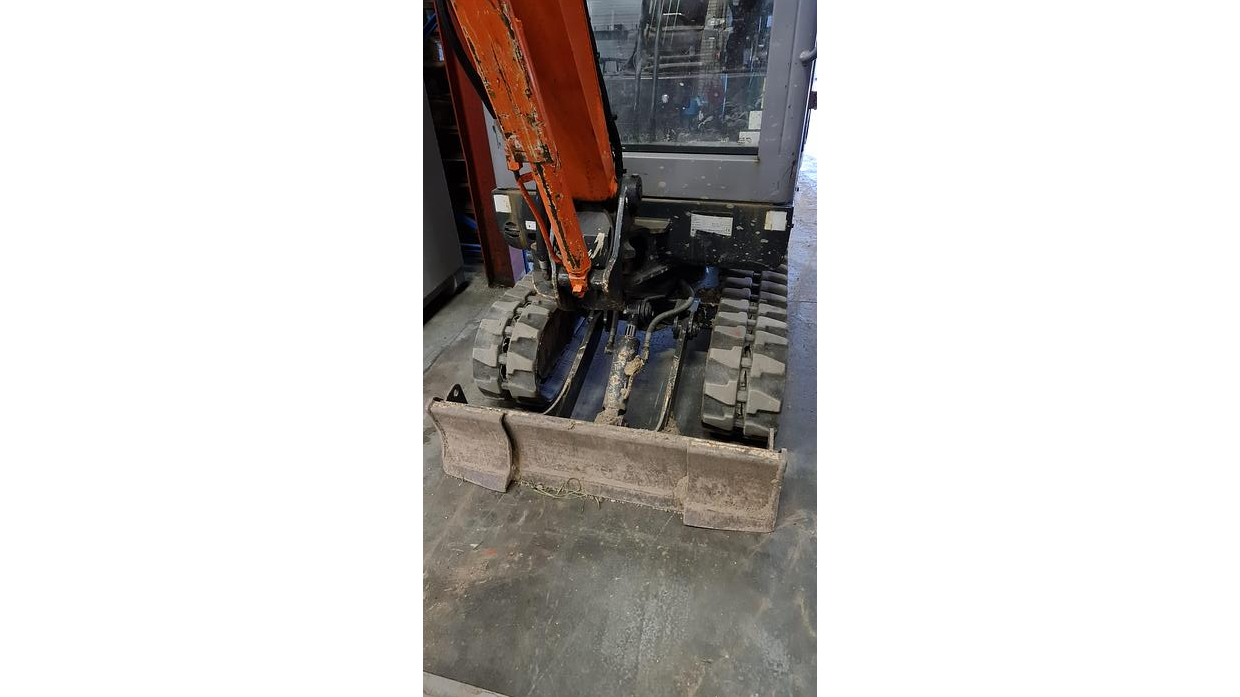 Usado HITACHI ZX 18 CLR