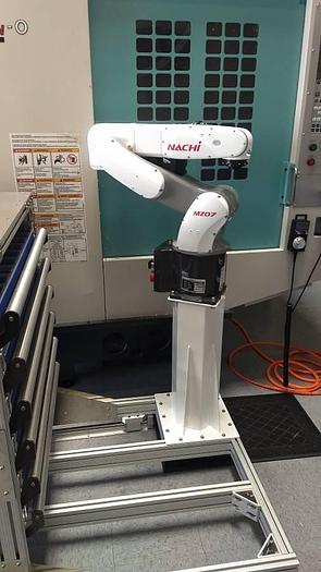 Used BRAND NEW Nachi MZ07 Robot