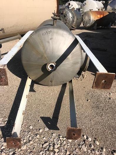 Used Used Kopetz approximately 700 gallon 316L stainless steel vertical tank
