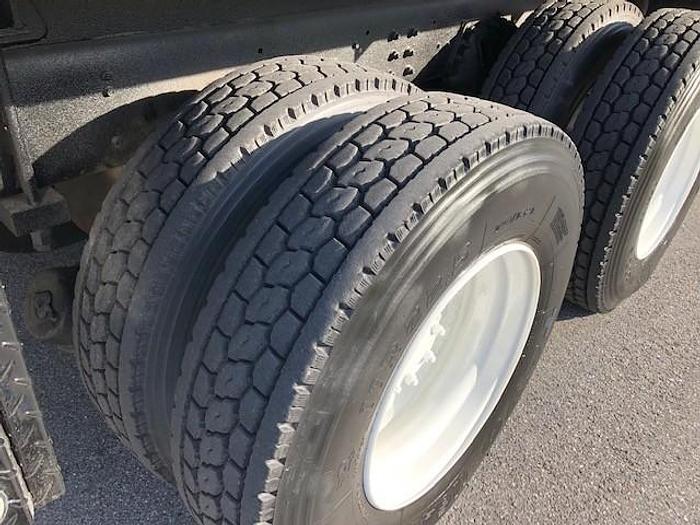 Used 2006 GMC C8500 6x4 Manitex SC75 Sign Crane - 26676