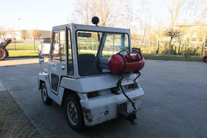 Used 2010 Toyota 02-2TG20