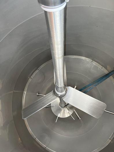 Used Tank, 132 Gallon, 500 Liter, S/St, Jkt, Agit, Cone Bottom #S744576