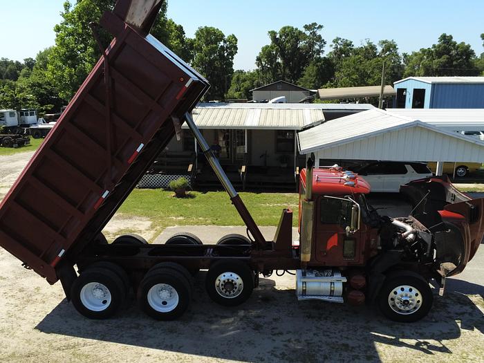 Used 2005 MACK CV713