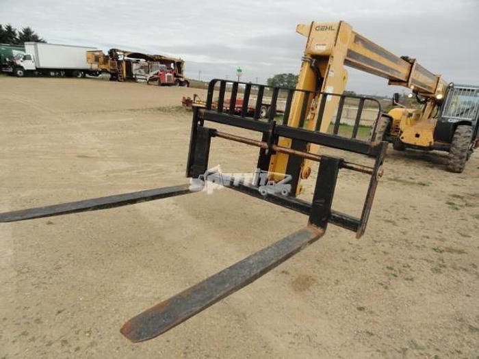 Used 2012 GEHL DL12-40