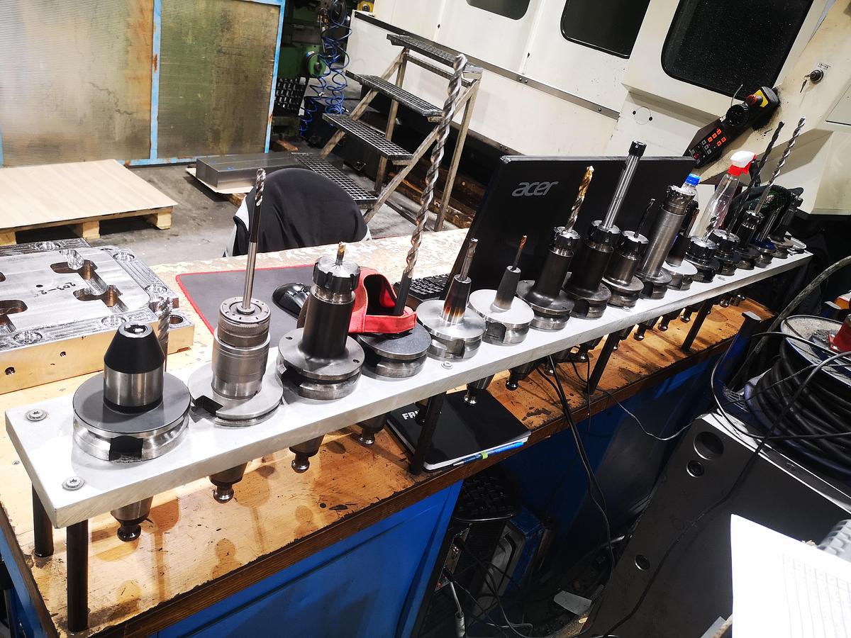 Used GANTRY TYPE HARTFORD HSA 2215