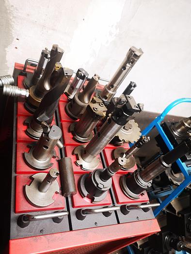 Used CNC BORING MILL WOTAN RAPID 1 WITH HUGE AMOUNT OF TOOLING