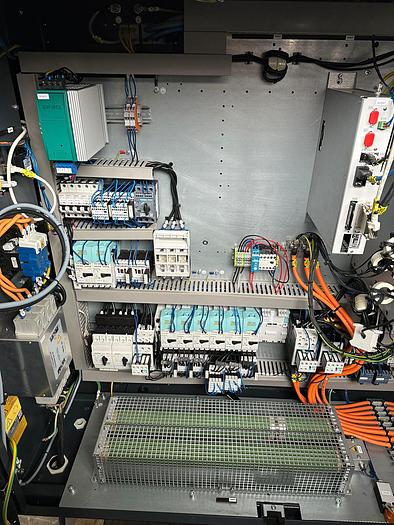 Used CNC LATHE DMG MORI - NEF 400 TURNING AND MILLING CENTER