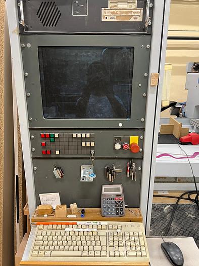 Used WEEKE 4 AXIS WOOD MILLING OPTIMAT BP 140
