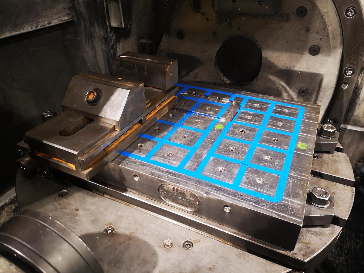 Used 5 AXIS MILLING SPINNER - U630 - 2015 