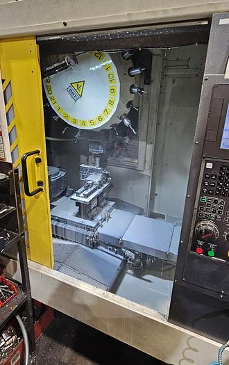 Used CNC MILLING FANUC ROBODRILL 