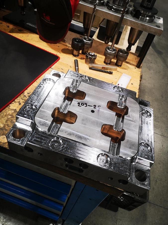 Used GANTRY TYPE HARTFORD HSA 2215