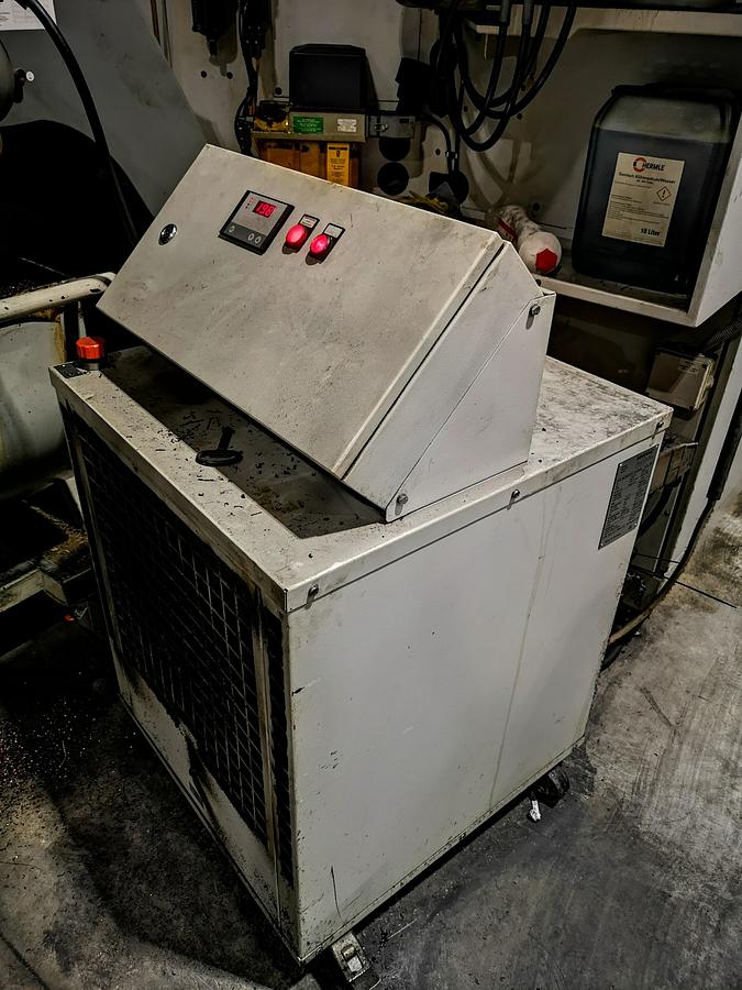 Used CNC 5 AXIS MILLING - HERMLE C40U-2009-WITH FULL TOOLS ACCESSORIESS