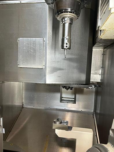 Used HURON UNIMILL 6 - 5 AXIS SIMULTANEOUS