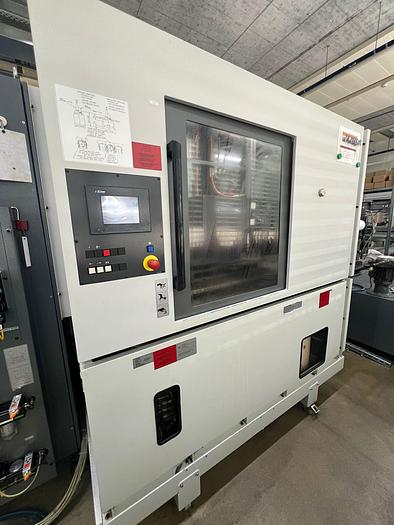 Used 5 AXIS - TWIN PALLET STAMA MC331 S -5 AXIS MACHINING CENTER