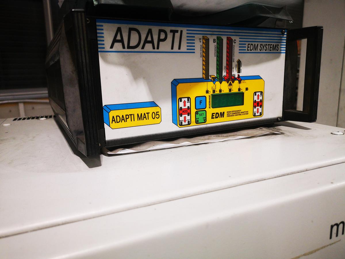 Used 5 AXIS - SPARK EROSION OPS INGERSOLL GANTRY 800 ADAMPT MAT 05 -2009