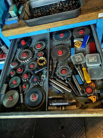 Used CNC BORING MILL WOTAN RAPID 1 WITH HUGE AMOUNT OF TOOLING