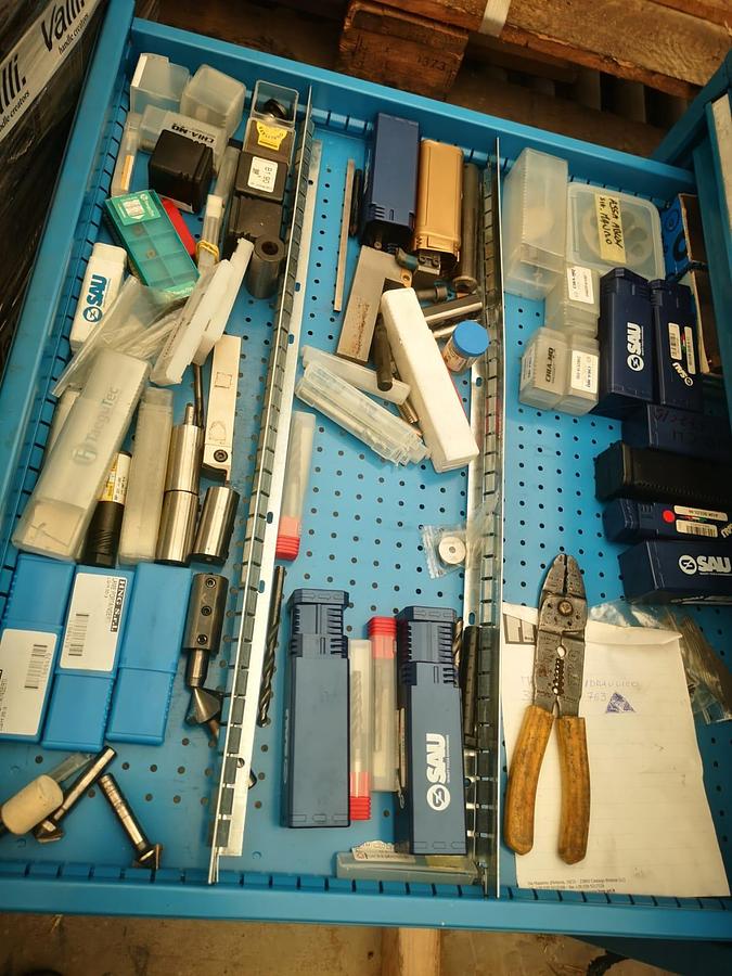 Used EMCO HYPERTURN 665 TWIN SPINDLE TWIN TURRET WITH BARR FEDER FULL DRAWER OF TOOLS