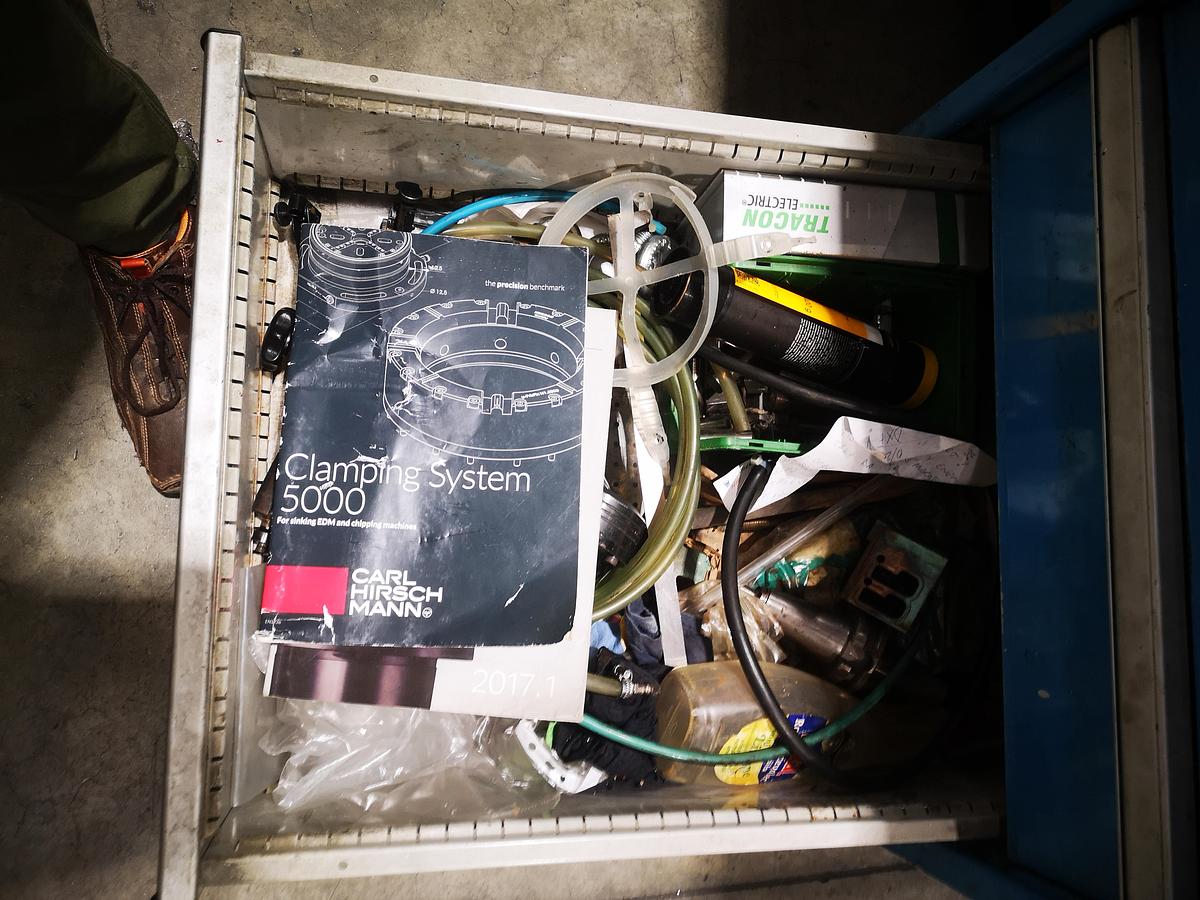 Used 5 AXIS - SPARK EROSION OPS INGERSOLL GANTRY 800 ADAMPT MAT 05 -2009