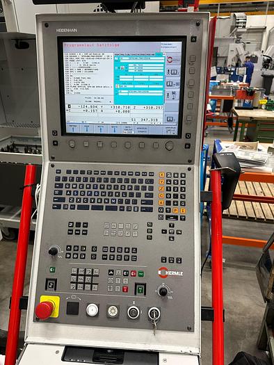 Used HERMLE C30U -5AXIS SIMULTANIUS WITH COMPLETE TOOLINGS