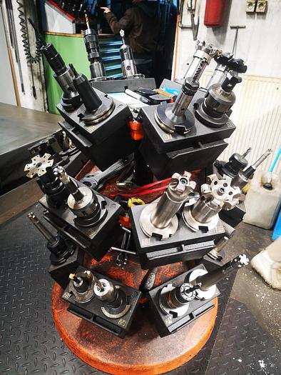 Used CNC BORING MILL WOTAN RAPID 1 WITH HUGE AMOUNT OF TOOLING