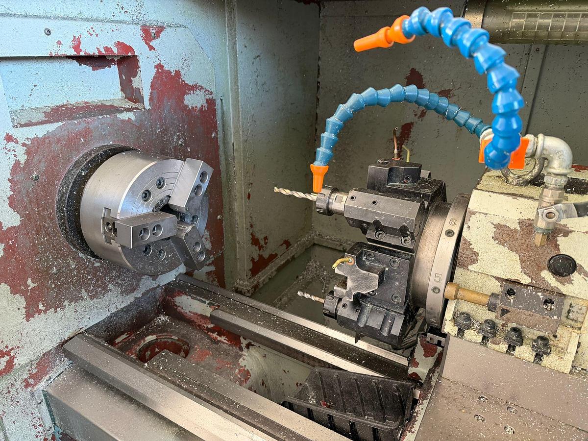 Used CNC TEACH IN LATHE 