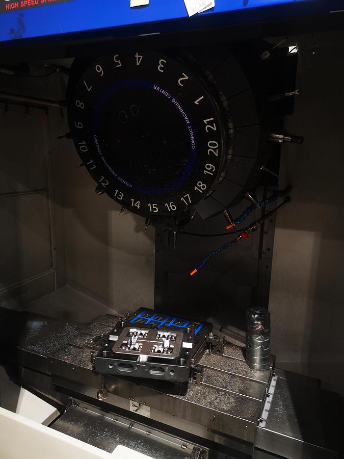 Used BROTHER SPEEDIO i700 MILLING AND TAPPING CENTER 