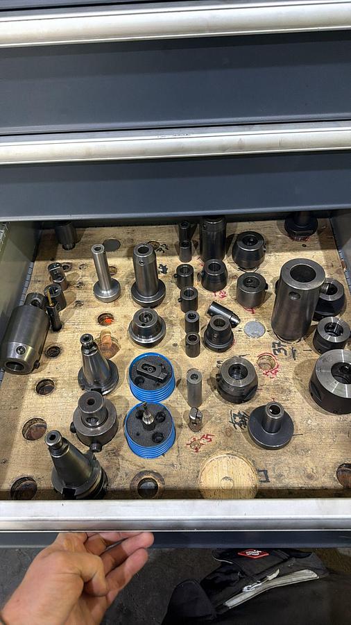 Used CNC TOOL MILLING -DMU80T-4 AXES  WITH FULL TOOLINGS ACCESSORIESS 