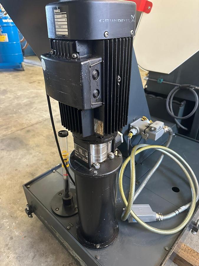 Used DMG NEF400 V3 5.Generation