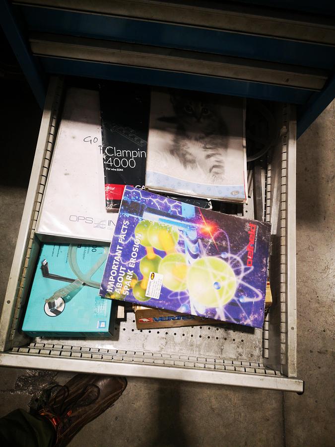 Used 5 AXIS - SPARK EROSION OPS INGERSOLL GANTRY 800 ADAMPT MAT 05 -2009