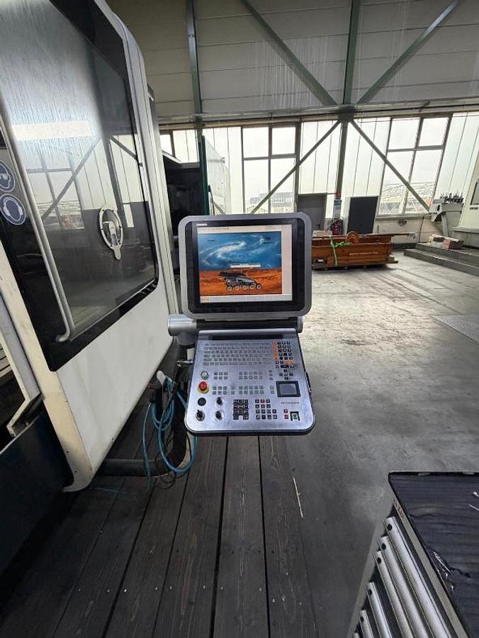 Used USED CNC DMF260/11 WITH TOOLS AND ACCESSORIESS