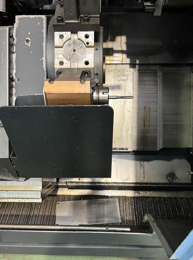 Used CNC LATHE DOOSAN PUMA TT2500SY TURNING AND MILLING CENTRE WITH TOOLS AND ACCESSORIESS