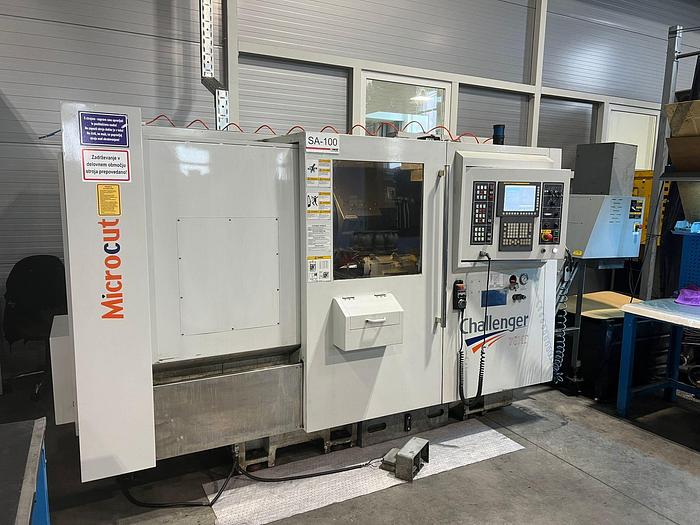 Used CNC LATHE CHALLENGER MICROCUT 76 HT  TURNING AND MILLING 