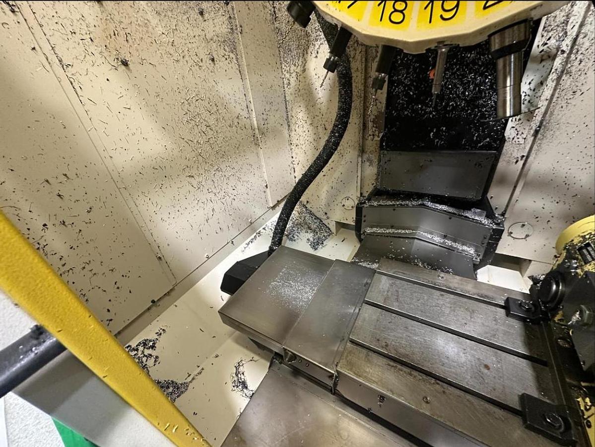 Used CNC Fanuc Robodrill T21iE 5-Axis Vertical Machining Centre – 2007 T21iE 5-Axis