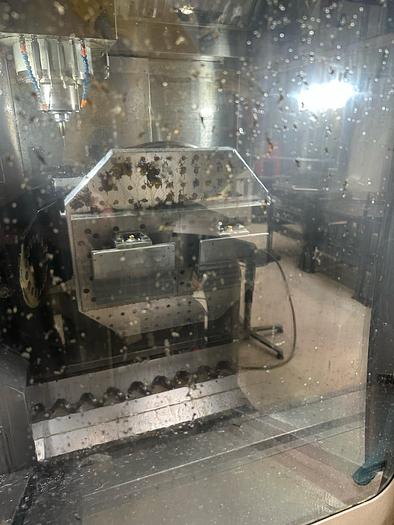 Used CNC 5 AXIS MT-RENT WITH ROBOT PALETIZATION - GREAT OPORTUNETEY