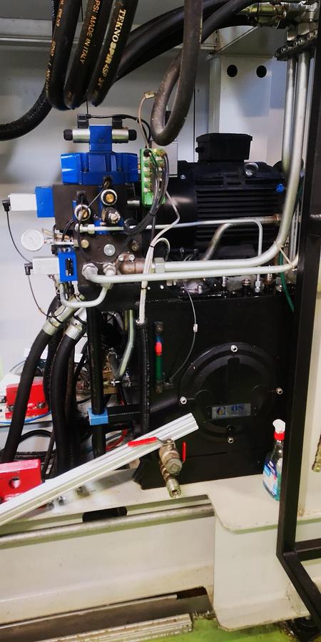Used BLOW MOLDING MACHINE  TA  300 