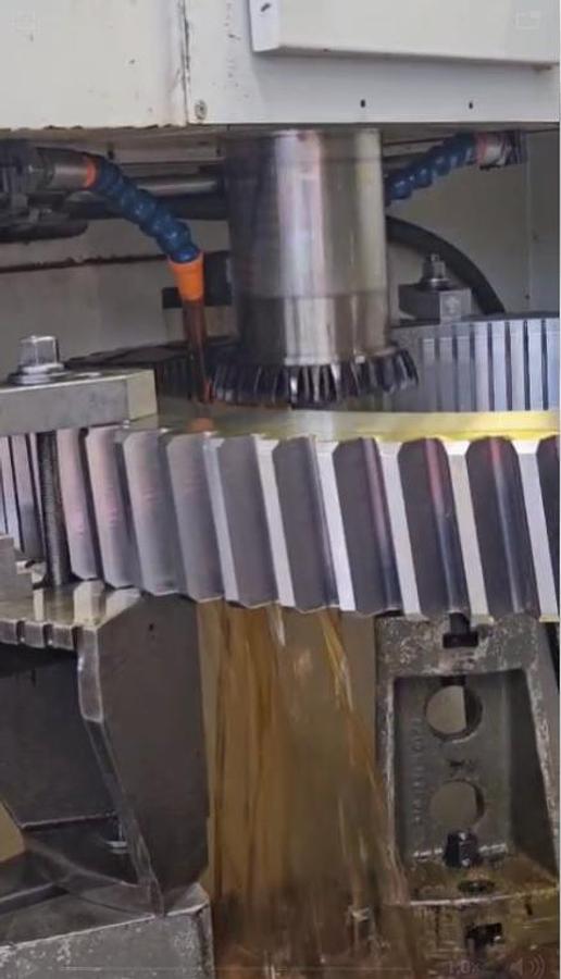 Used GEAR HOBBER LORENZ  1250 
