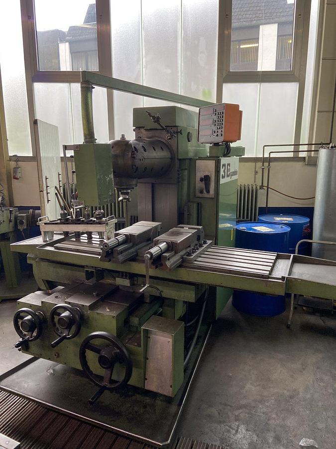 Used UNIVERSAL MILLING MACHGINE GAMBIN 3C ME -2005 
