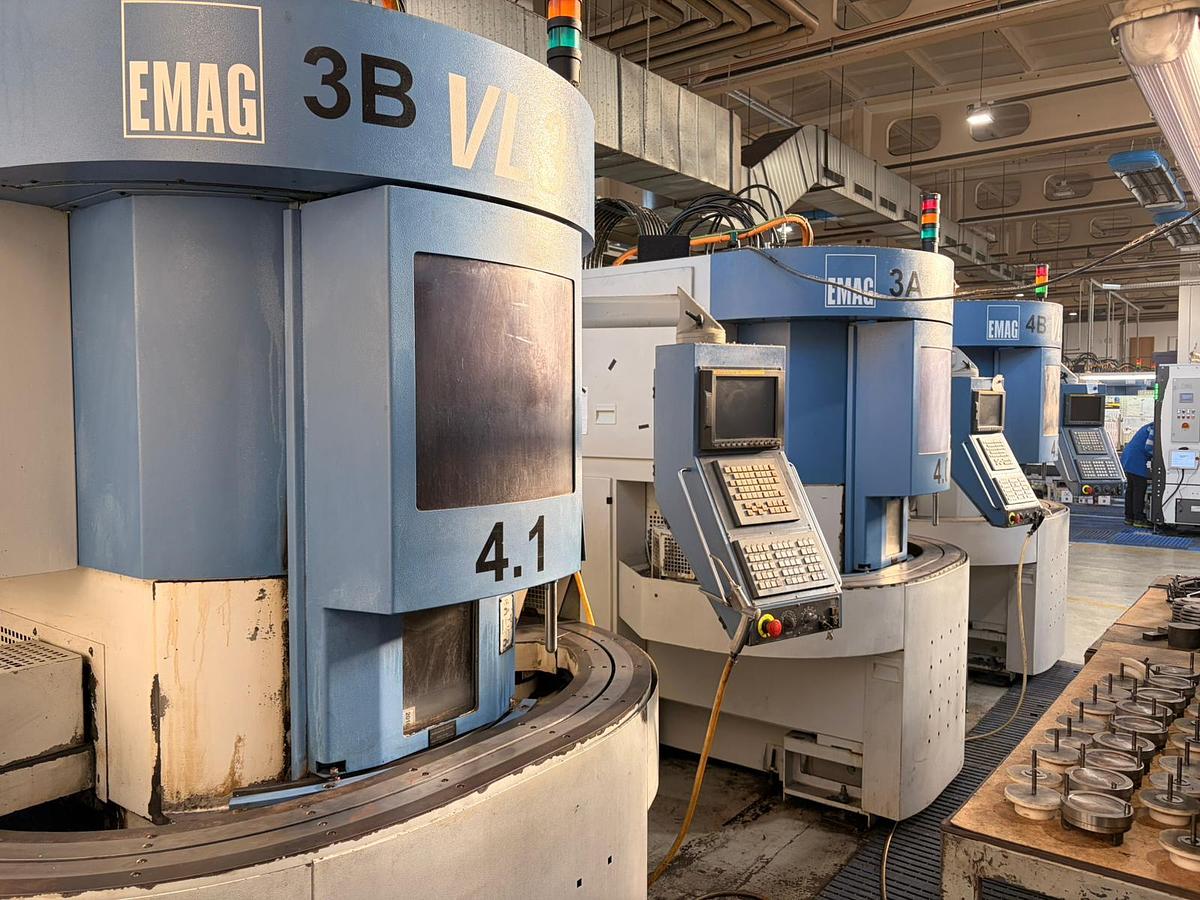 Used CNC VERTICAL LATHE EMAG VL3 -2004 